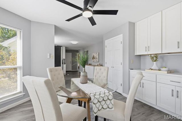 1718 Pheasant Run Drive, Maryland Heights, MO 63043