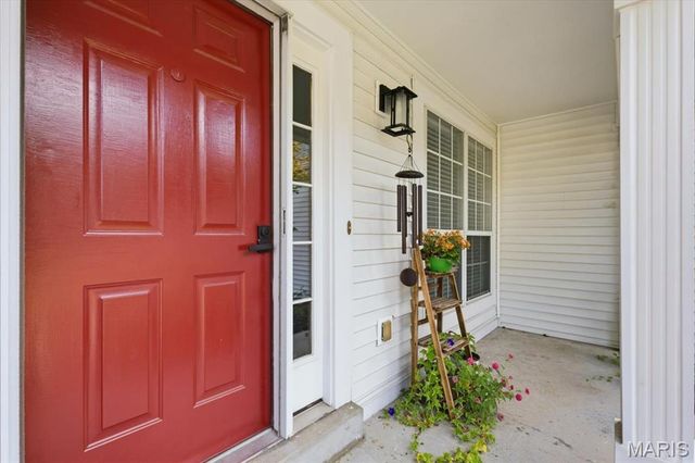 1718 Pheasant Run Drive, Maryland Heights, MO 63043