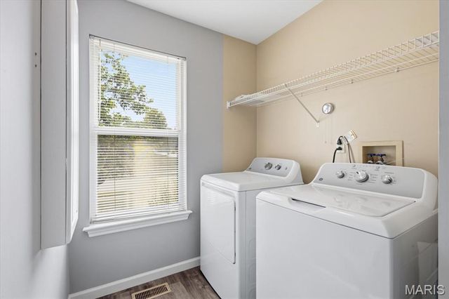 1718 Pheasant Run Drive, Maryland Heights, MO 63043