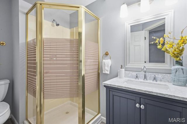 1718 Pheasant Run Drive, Maryland Heights, MO 63043