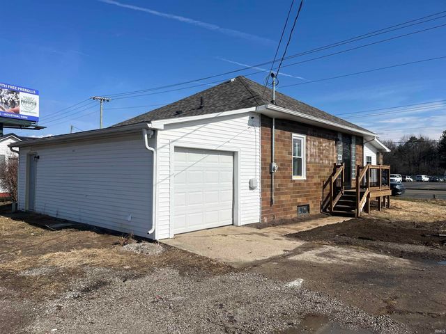 51579 State Road 19 Street, Elkhart, IN 46514