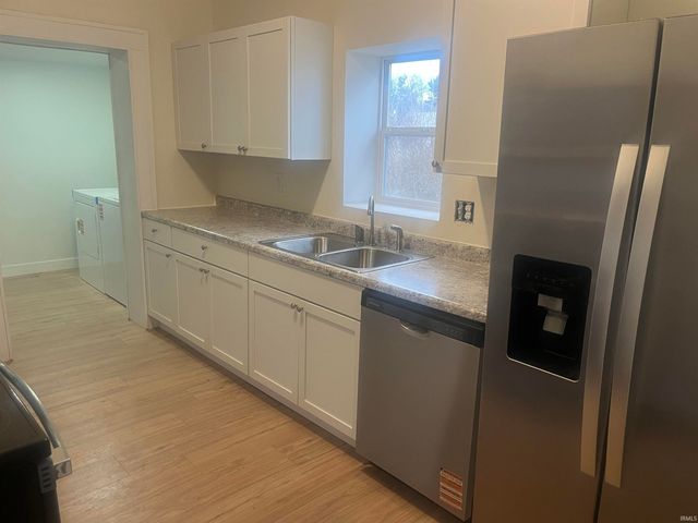 51579 State Road 19 Street, Elkhart, IN 46514