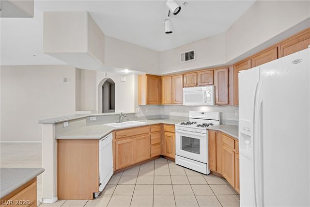 3975 North Hualapai Way 156, Las Vegas, NV 89129
