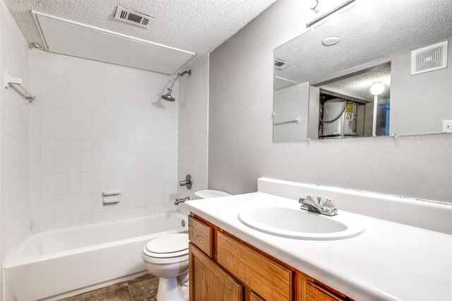 6108 Abrams Road 118, Dallas, TX 75231