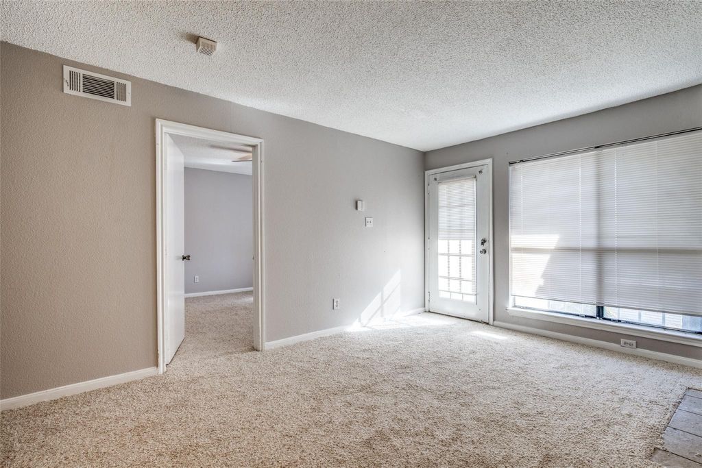 6108 Abrams Road 118, Dallas, TX 75231