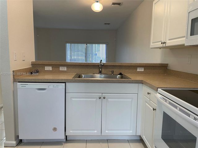 17341 NW 7th Avenue 605, Miami Gardens, FL 33169