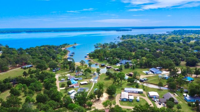 131 Elaina Drive, Trinidad, TX 75163