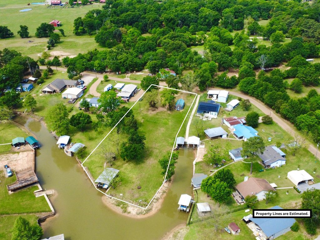 131 Elaina Drive, Trinidad, TX 75163