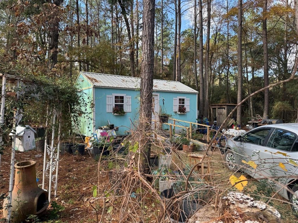 8249 Soapberry Lane, Plantersville, TX 77363