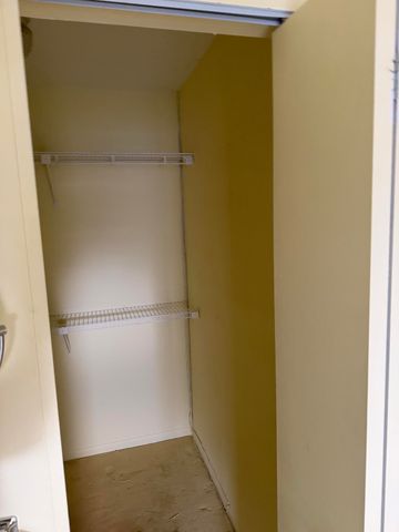 10522 Greenbriar Court, Boca Raton, FL 33498