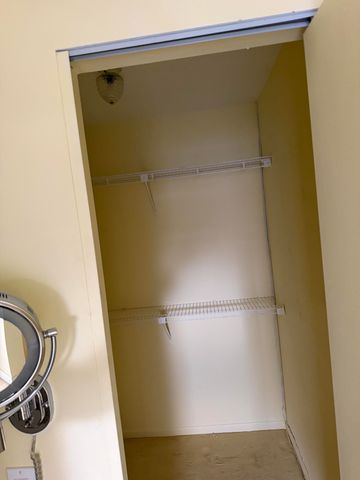 10522 Greenbriar Court, Boca Raton, FL 33498