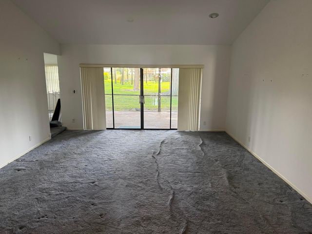 10522 Greenbriar Court, Boca Raton, FL 33498