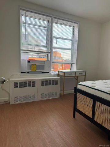 41-25 kissena Boulevard unit 6HH, Flushing, NY 11355