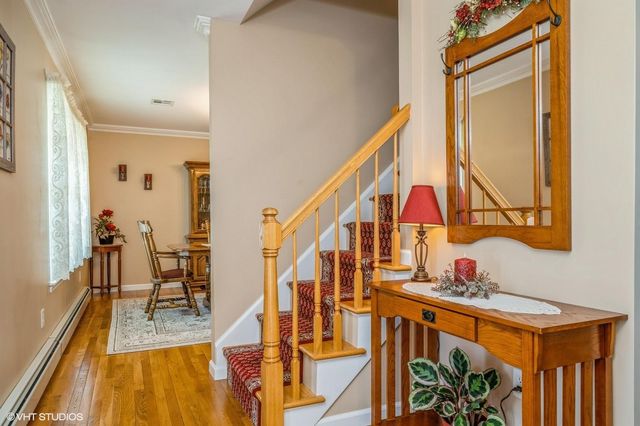 254 Village Drive, Florida, NY 10921