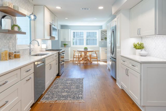 6208 GENTLE LN, Alexandria, VA 22310