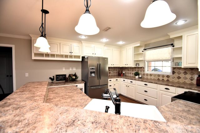 101 Mohegan Dr, Enterprise, AL 36330