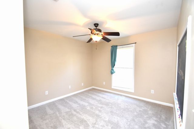 101 Mohegan Dr, Enterprise, AL 36330