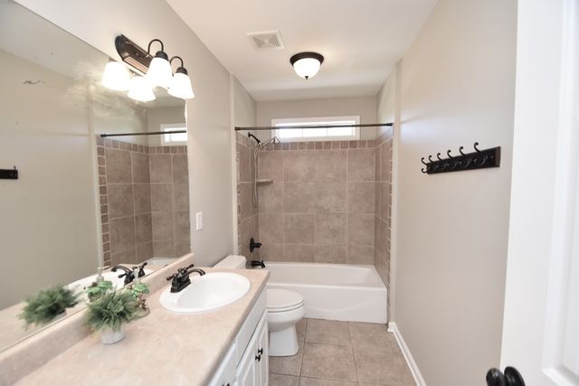 101 Mohegan Dr, Enterprise, AL 36330