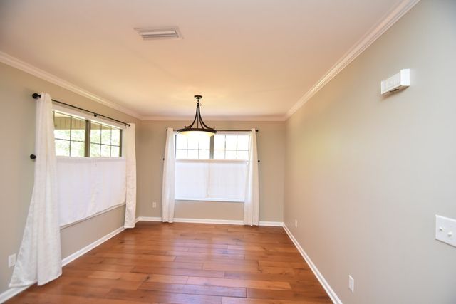 101 Mohegan Dr, Enterprise, AL 36330