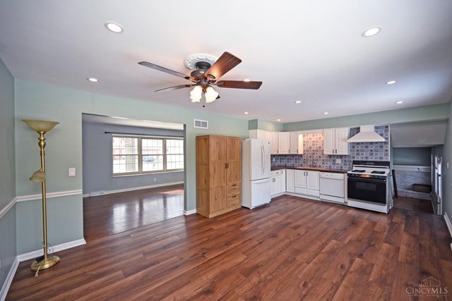 2660 Coshocton Court, Miami Twp, OH 45233