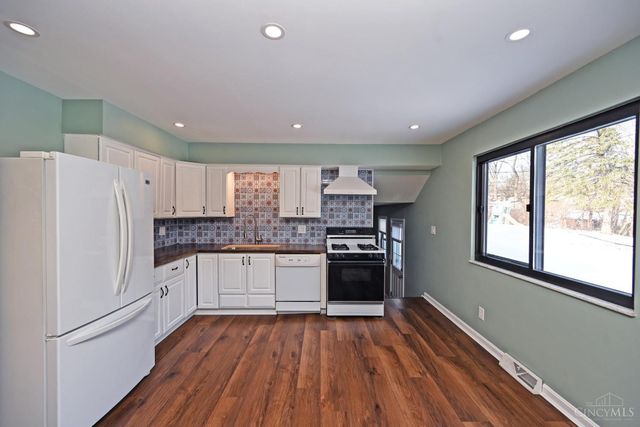 2660 Coshocton Court, Miami Twp, OH 45233