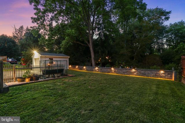 125 COUNTY LINE RD, Feasterville Trevose, PA 19053