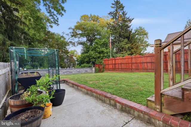 125 COUNTY LINE RD, Feasterville Trevose, PA 19053
