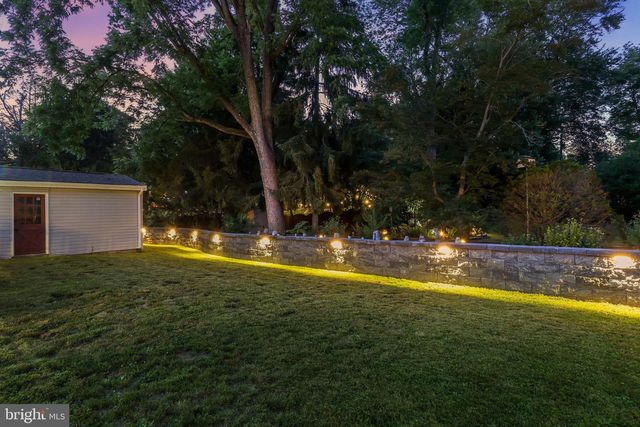 125 COUNTY LINE RD, Feasterville Trevose, PA 19053