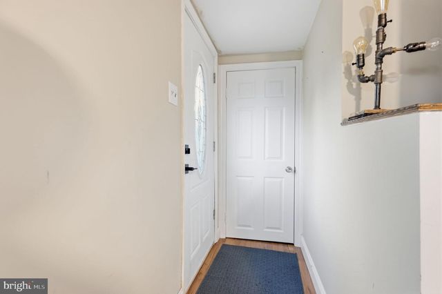 125 COUNTY LINE RD, Feasterville Trevose, PA 19053