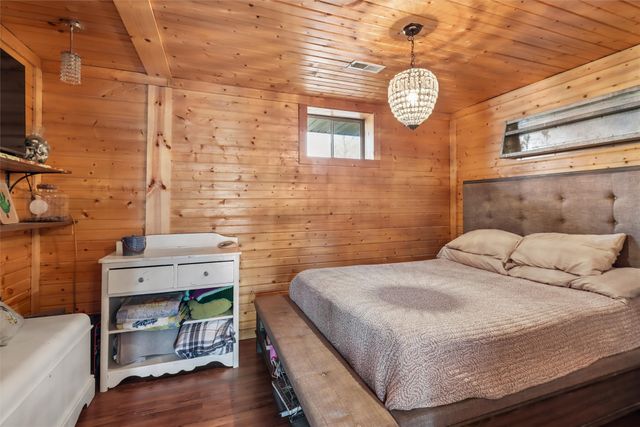 7812 & 7824 N 67th Avenue E, Kellogg, IA 50135