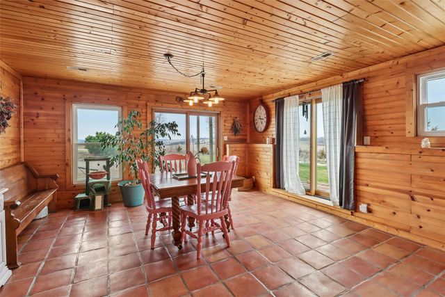 7812 & 7824 N 67th Avenue E, Kellogg, IA 50135