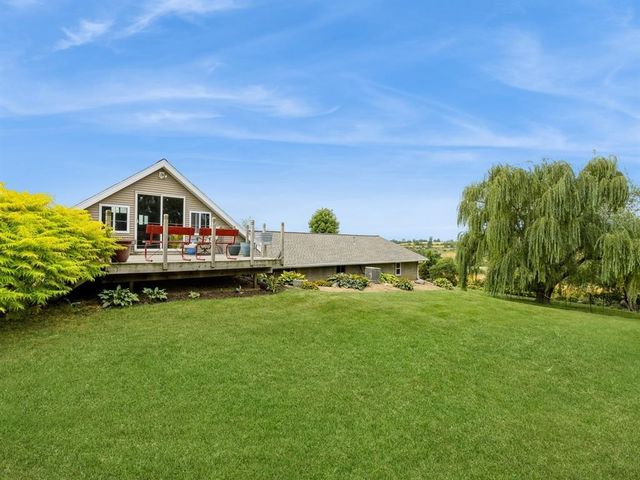 7812 & 7824 N 67th Avenue E, Kellogg, IA 50135