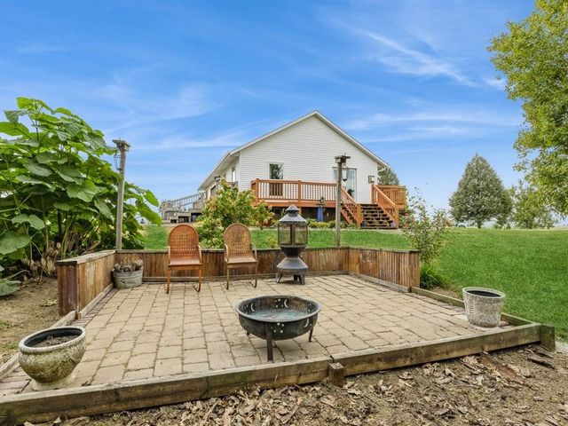 7812 & 7824 N 67th Avenue E, Kellogg, IA 50135