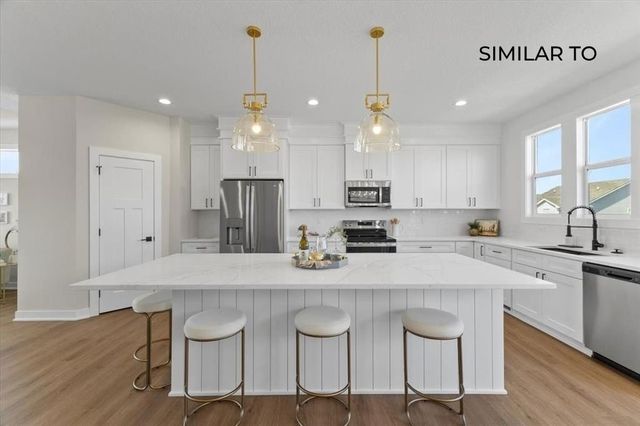 615 NW Georgetown Drive, Waukee, IA 50263