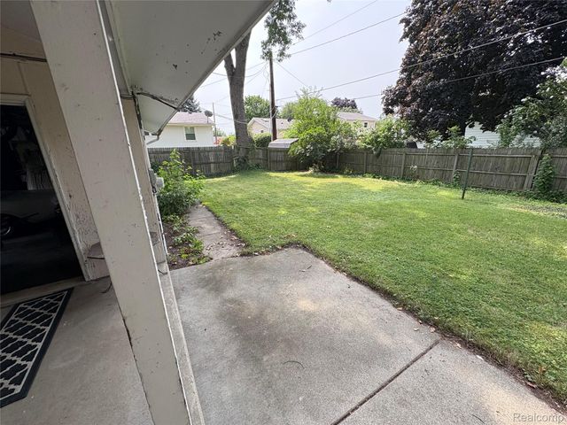 3125 Elk Street, Port Huron, MI 48060