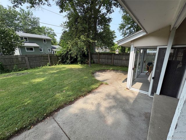 3125 Elk Street, Port Huron, MI 48060