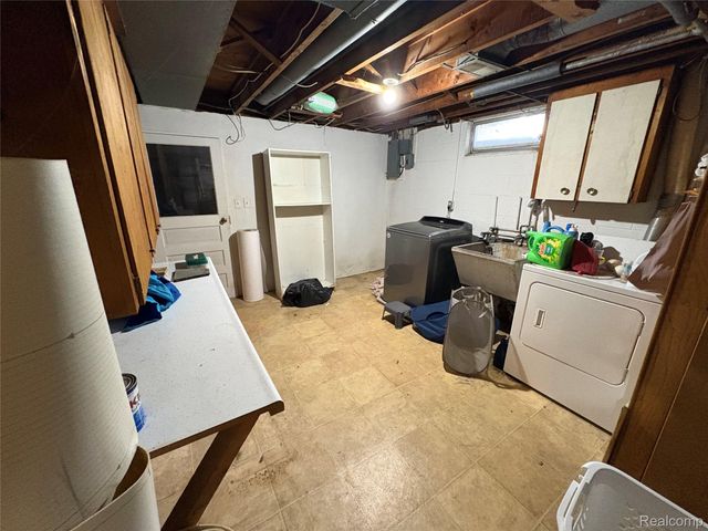 3125 Elk Street, Port Huron, MI 48060