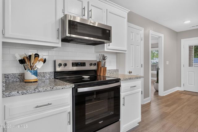 813 N 7th Street, Wilmington, NC 28401