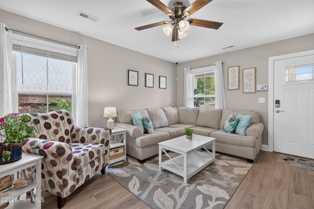 813 N 7th Street, Wilmington, NC 28401