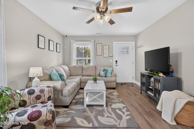 813 N 7th Street, Wilmington, NC 28401