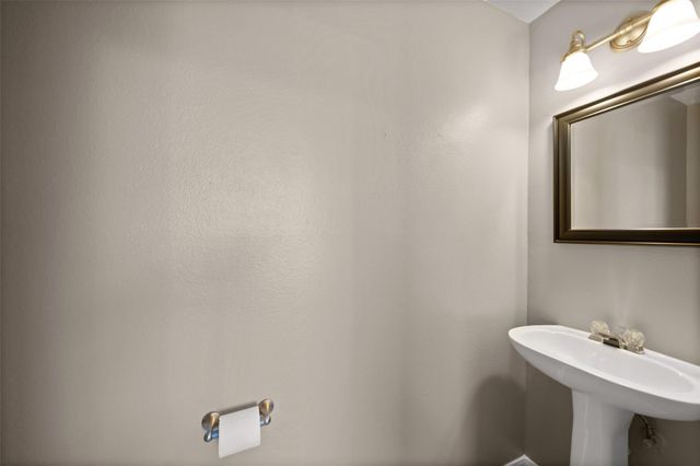 3504 Stonegate Circle, Pearland, TX 77584