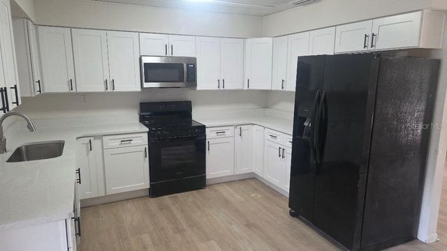 3701 SE 35TH COURT, Ocala, FL 34471