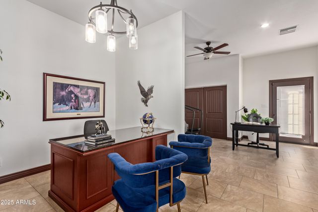 8315 E PALM Lane, Mesa, AZ 85207