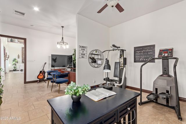 8315 E PALM Lane, Mesa, AZ 85207