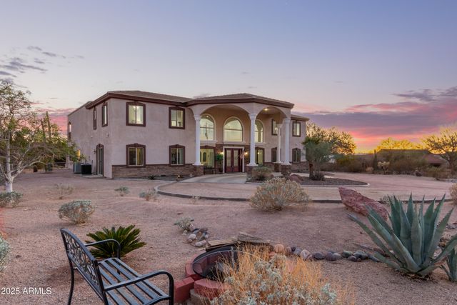 8315 E PALM Lane, Mesa, AZ 85207