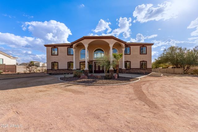 8315 E PALM Lane, Mesa, AZ 85207