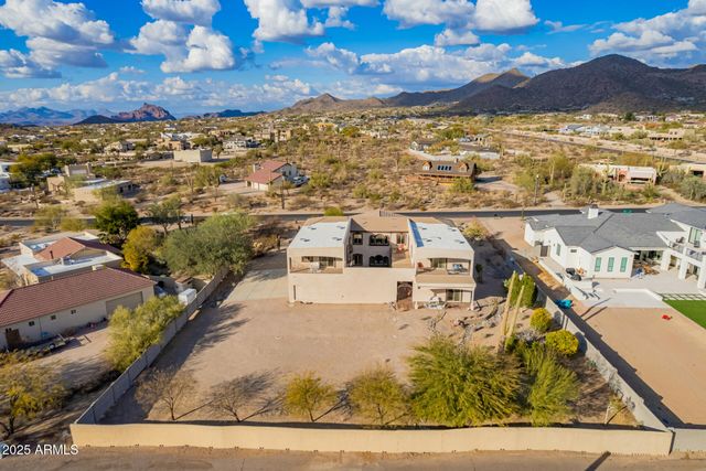 8315 E PALM Lane, Mesa, AZ 85207