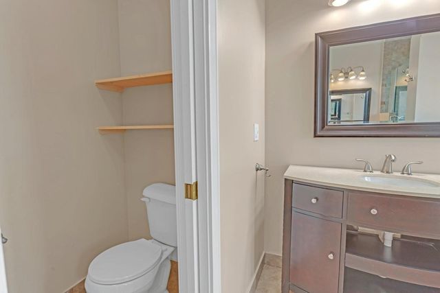 4500 SW 25th Terrace, Dania Beach, FL 33312