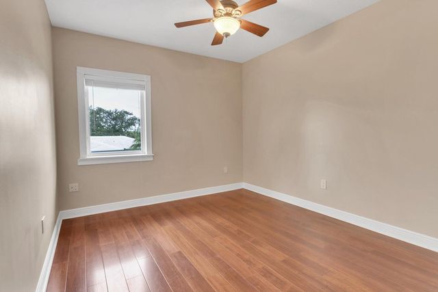 4500 SW 25th Terrace, Dania Beach, FL 33312