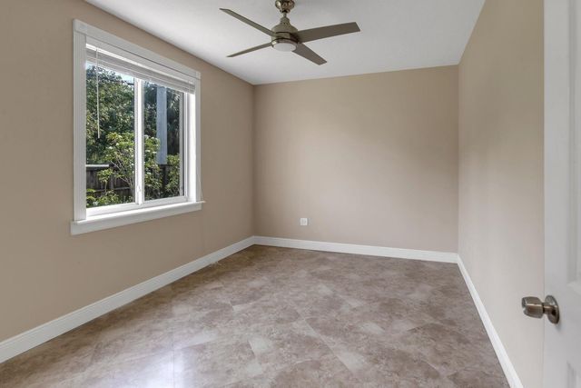 4500 SW 25th Terrace, Dania Beach, FL 33312